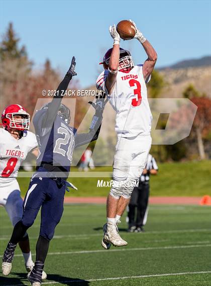 Thumbnail 3 in Duchesne vs. Milford (UHSAA 1A Semifinal) photogallery.