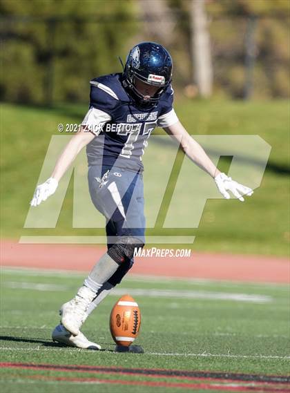 Thumbnail 3 in Duchesne vs. Milford (UHSAA 1A Semifinal) photogallery.