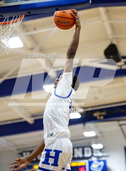 Thumbnail 2 in JV: Covington Catholic @ Highlands photogallery.