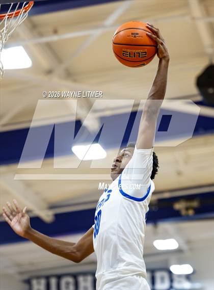 Thumbnail 2 in JV: Covington Catholic @ Highlands photogallery.