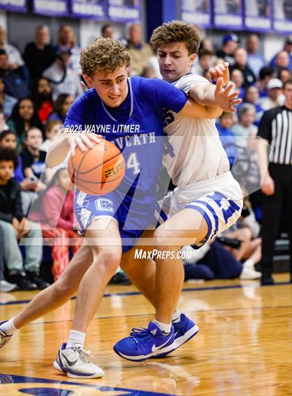 Thumbnail 3 in JV: Covington Catholic @ Highlands photogallery.