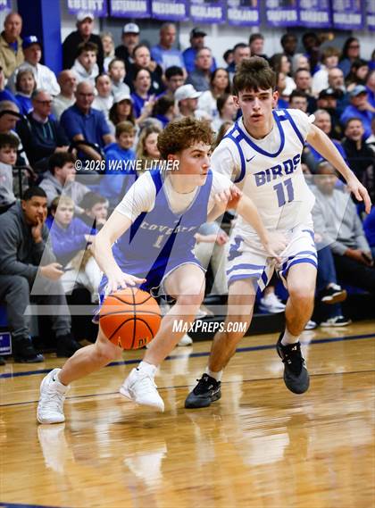 Thumbnail 3 in JV: Covington Catholic @ Highlands photogallery.