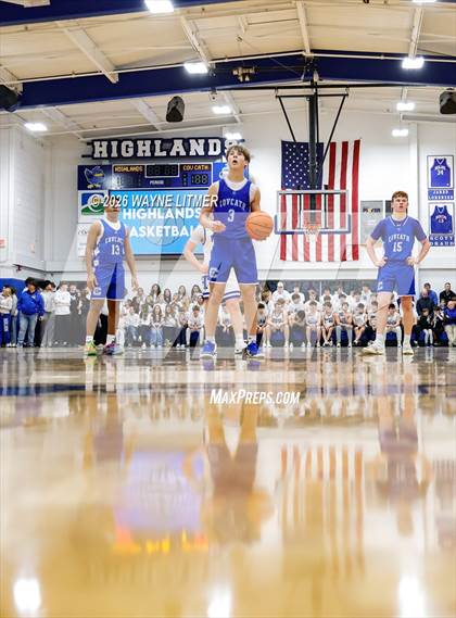 Thumbnail 3 in JV: Covington Catholic @ Highlands photogallery.