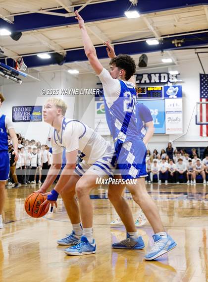 Thumbnail 3 in JV: Covington Catholic @ Highlands photogallery.