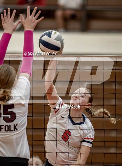 Thumbnail 1 in Millard South vs. Norfolk photogallery.