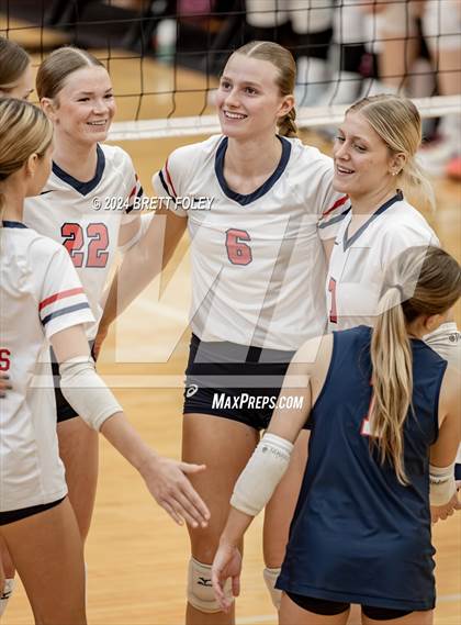 Thumbnail 3 in Millard South vs. Norfolk photogallery.