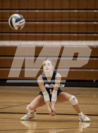 Thumbnail 1 in Millard South vs. Norfolk photogallery.