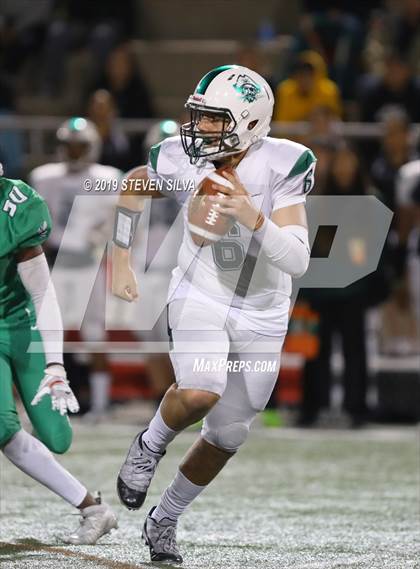 Thumbnail 1 in Lincoln vs. Oceanside (CIF SDS D1 Final) photogallery.