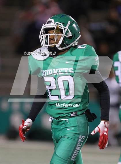 Thumbnail 3 in Lincoln vs. Oceanside (CIF SDS D1 Final) photogallery.
