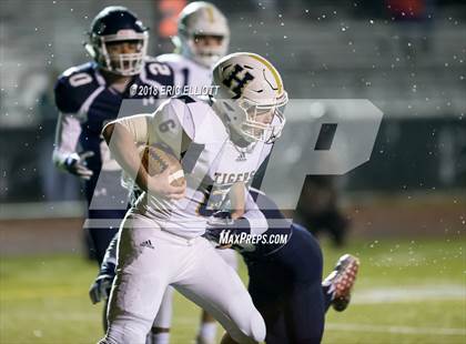 Thumbnail 1 in Hollidaysburg vs Oil City (5A Sub Regional) photogallery.