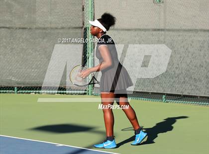 Thumbnail 2 in BVAL Semifinals photogallery.