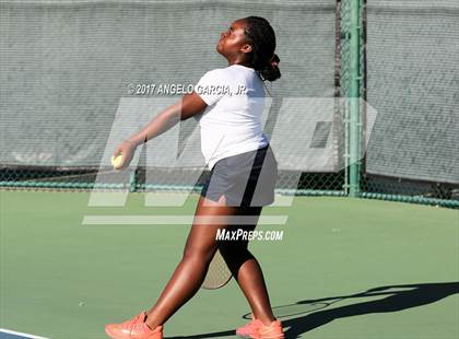 Thumbnail 3 in BVAL Semifinals photogallery.