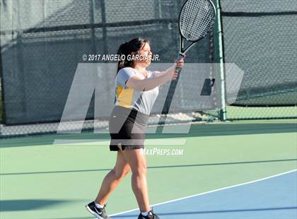 Thumbnail 3 in BVAL Semifinals photogallery.