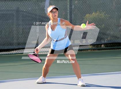 Thumbnail 2 in BVAL Semifinals photogallery.