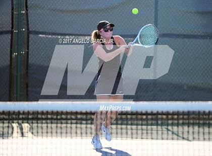 Thumbnail 2 in BVAL Semifinals photogallery.