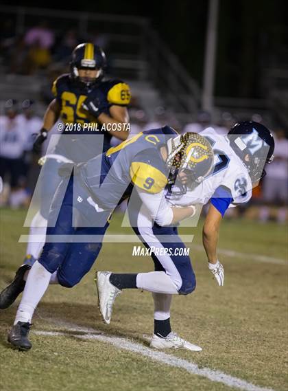 Thumbnail 3 in Wilson vs Marshall (CIF LACS Division II Playoff) photogallery.