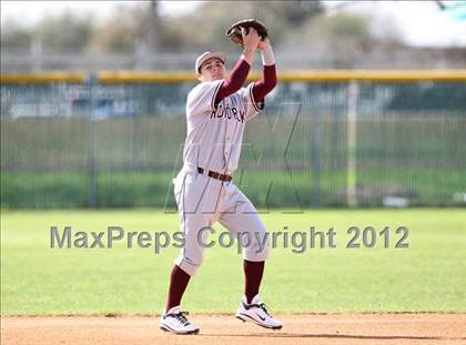 Thumbnail 3 in San Angelo Central vs. Round Rock (Langerhans Classic) photogallery.