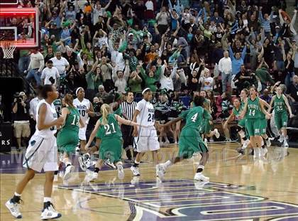 Thumbnail 1 in St. Mary's vs. Sacred Heart Cathedral (CIF NorCal D3 Final) photogallery.