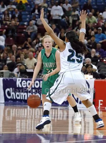 Thumbnail 2 in St. Mary's vs. Sacred Heart Cathedral (CIF NorCal D3 Final) photogallery.