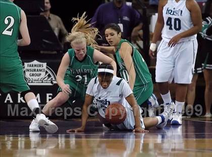 Thumbnail 3 in St. Mary's vs. Sacred Heart Cathedral (CIF NorCal D3 Final) photogallery.