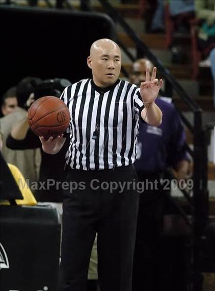 Thumbnail 3 in St. Mary's vs. Sacred Heart Cathedral (CIF NorCal D3 Final) photogallery.