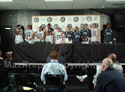 Thumbnail 3 in St. Mary's vs. Sacred Heart Cathedral (CIF NorCal D3 Final) photogallery.
