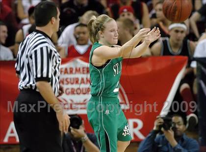 Thumbnail 1 in St. Mary's vs. Sacred Heart Cathedral (CIF NorCal D3 Final) photogallery.