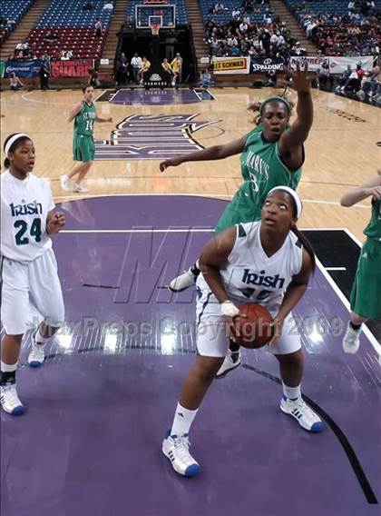 Thumbnail 2 in St. Mary's vs. Sacred Heart Cathedral (CIF NorCal D3 Final) photogallery.
