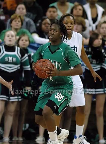 Thumbnail 3 in St. Mary's vs. Sacred Heart Cathedral (CIF NorCal D3 Final) photogallery.