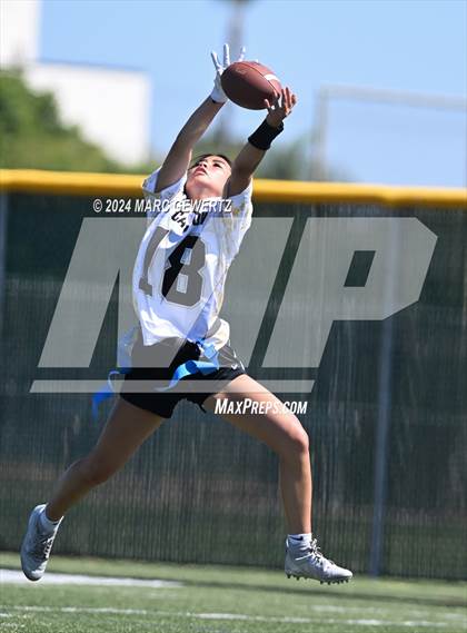 Thumbnail 2 in Canyon @ Foothill photogallery.