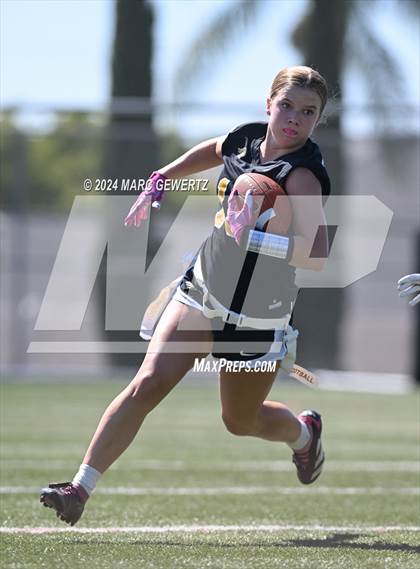 Thumbnail 1 in Canyon @ Foothill photogallery.