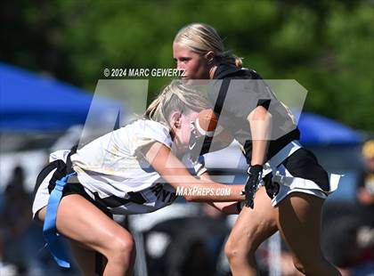 Thumbnail 1 in Canyon @ Foothill photogallery.