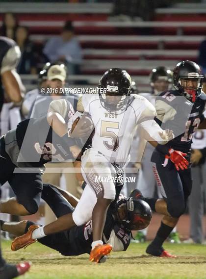 Thumbnail 2 in West @ Lawndale (CIF Division 6 1st Round) photogallery.