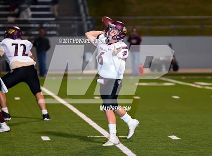 Thumbnail 1 in Whitesboro vs. Grandview (UIL 3A Division 1 Region 2 Regional Semifinal) photogallery.