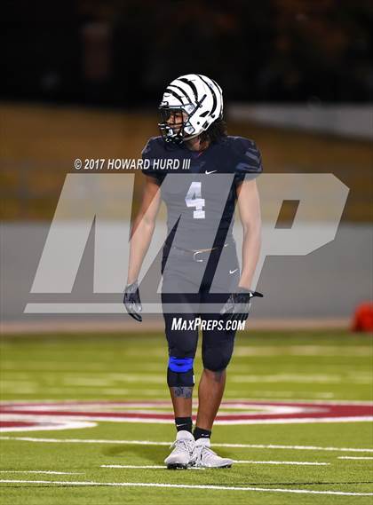 Thumbnail 2 in Whitesboro vs. Grandview (UIL 3A Division 1 Region 2 Regional Semifinal) photogallery.