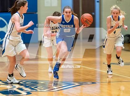 Thumbnail 1 in Hamilton Southeastern @ Indianapolis Bishop Chatard photogallery.
