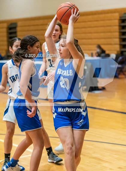 Thumbnail 2 in Hamilton Southeastern @ Indianapolis Bishop Chatard photogallery.