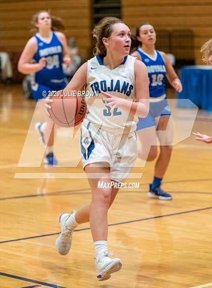 Thumbnail 1 in Hamilton Southeastern @ Indianapolis Bishop Chatard photogallery.