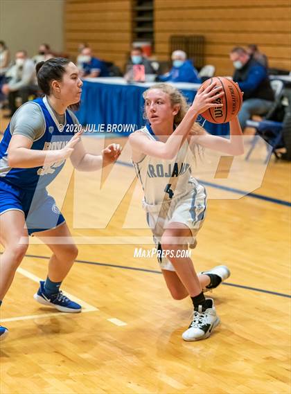 Thumbnail 1 in Hamilton Southeastern @ Indianapolis Bishop Chatard photogallery.
