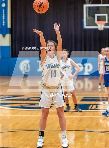 Thumbnail 3 in Hamilton Southeastern @ Indianapolis Bishop Chatard photogallery.