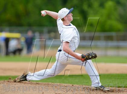 Thumbnail 3 in Stevenson v. Glenbrook South (IHSA Class 4A Sectional Semifinal) photogallery.