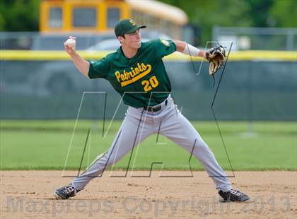 Thumbnail 2 in Stevenson v. Glenbrook South (IHSA Class 4A Sectional Semifinal) photogallery.