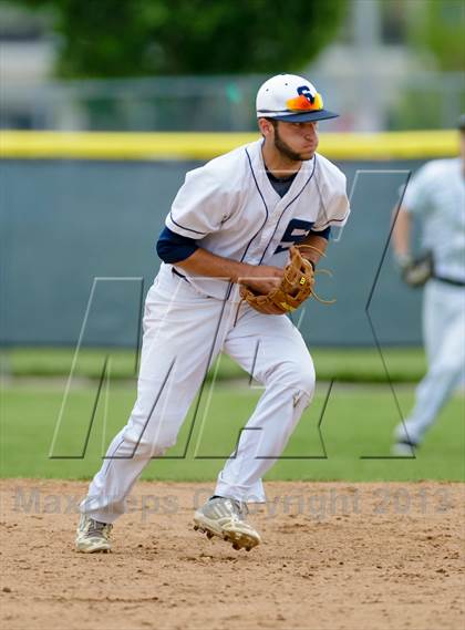 Thumbnail 3 in Stevenson v. Glenbrook South (IHSA Class 4A Sectional Semifinal) photogallery.