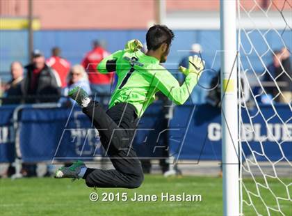 Thumbnail 2 in Notre Dame vs. Schechter (NYSPHSAA Class C Final) photogallery.