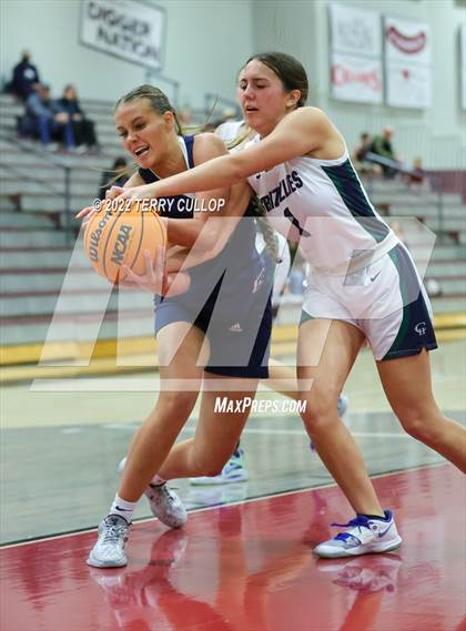 Thumbnail 3 in Copper Hills vs. Corner Canyon (Beetdigger Classic) photogallery.