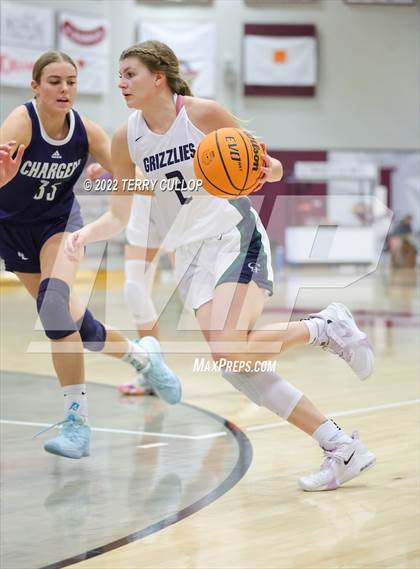 Thumbnail 2 in Copper Hills vs. Corner Canyon (Beetdigger Classic) photogallery.