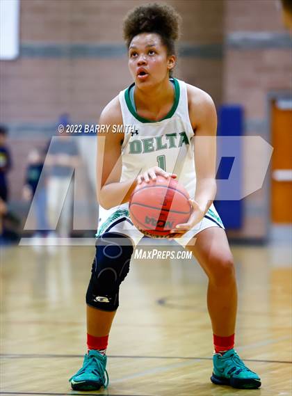 Thumbnail 2 in Jefferson Academy vs. Delta (CHSAA 3A Playoff Sweet 16) photogallery.