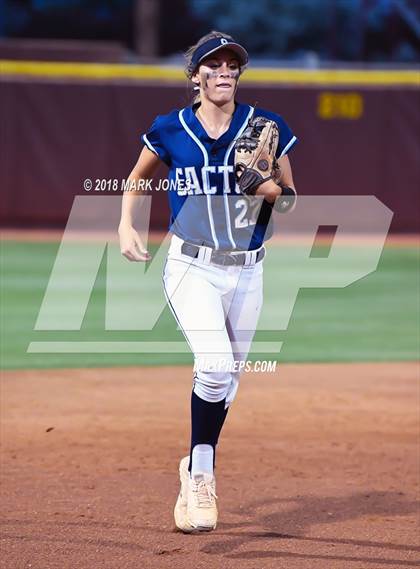 Thumbnail 1 in Salpointe Catholic vs. Cactus (AIA 4A Final) photogallery.