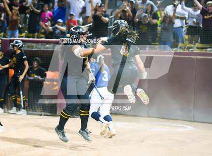 Thumbnail 1 in Salpointe Catholic vs. Cactus (AIA 4A Final) photogallery.