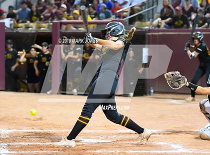 Thumbnail 1 in Salpointe Catholic vs. Cactus (AIA 4A Final) photogallery.